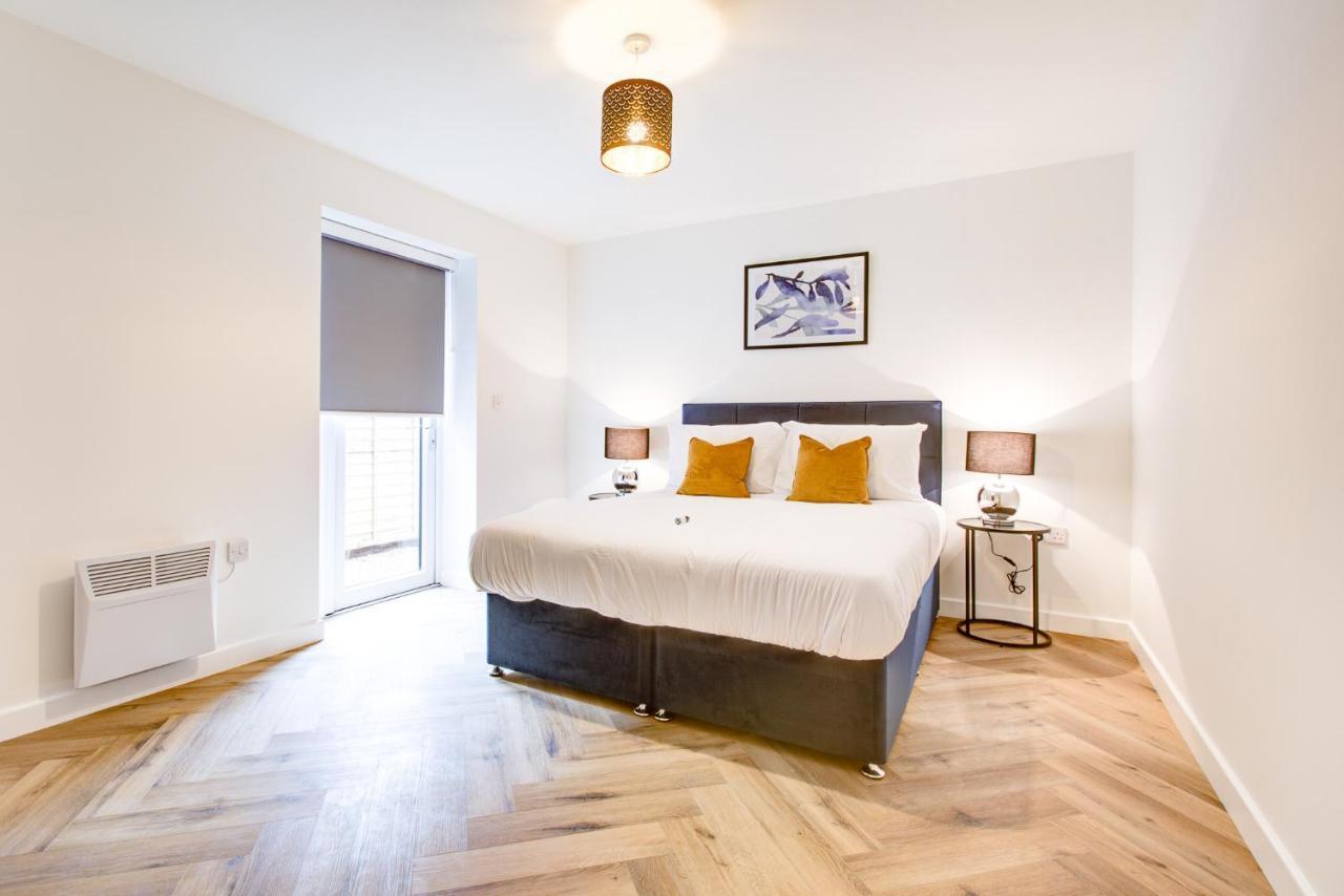 Hybrid Resi - London, Mitcham Close To Tooting And Wimbledon Митчам Экстерьер фото