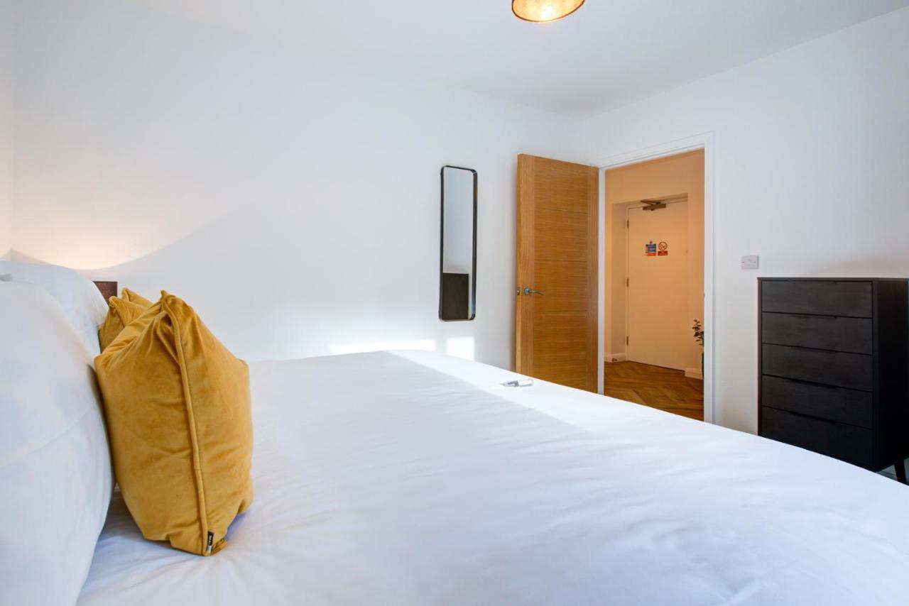 Hybrid Resi - London, Mitcham Close To Tooting And Wimbledon Митчам Экстерьер фото