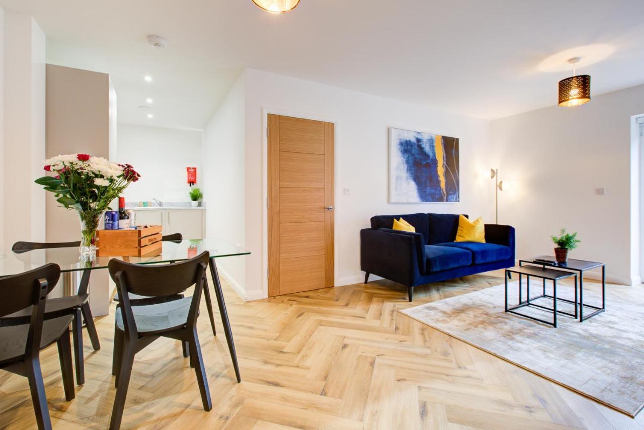 Hybrid Resi - London, Mitcham Close To Tooting And Wimbledon Митчам Экстерьер фото