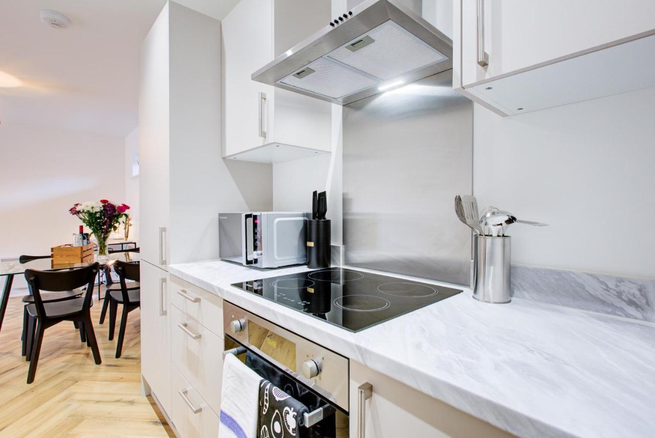Hybrid Resi - London, Mitcham Close To Tooting And Wimbledon Митчам Экстерьер фото
