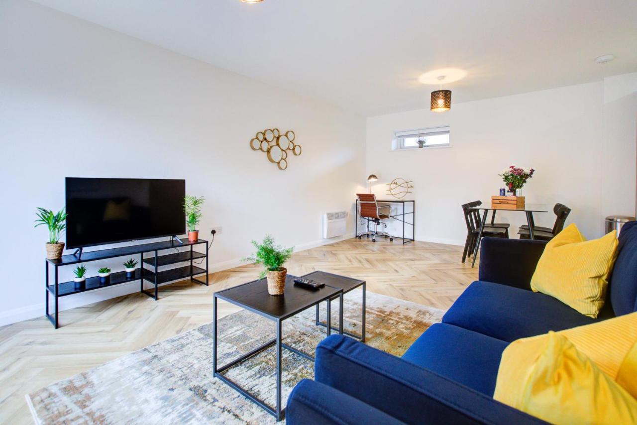 Hybrid Resi - London, Mitcham Close To Tooting And Wimbledon Митчам Экстерьер фото
